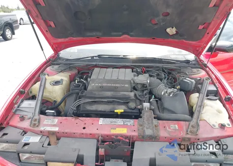 1994 Oldsmobile Cutlass Supreme из США, поврежденный, VIN 1G3WT35X5RD415765